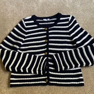 GAP women’s cotton knit sweater - size M